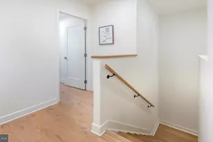 4710 Elm St, Bethesda, MD 20814 - Photo 8