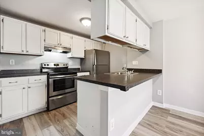 9406 Collette Way, Montgomery Village, MD 20886 - Photo 6