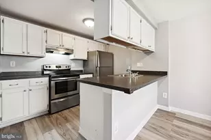 9406 Collette Way, Montgomery Village, MD 20886 - Photo 6
