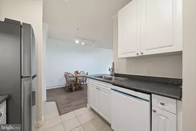 501 Hungerford Drive #265, Rockville, MD 20850 - Photo 10