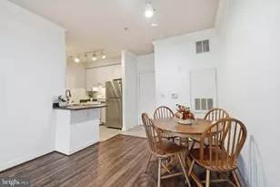 501 Hungerford Dr, Rockville, MD 20850 - Photo 4