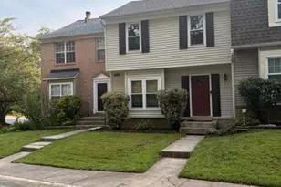 9 Climbing Ivy Ct, Germantown, MD 20874 - Photo 2