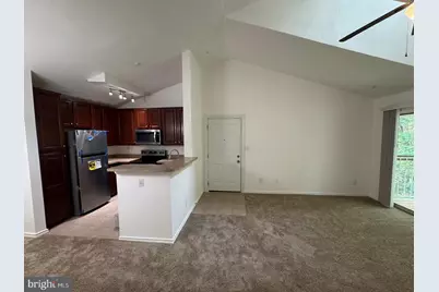 18518 Boysenberry Drive #226, Gaithersburg, MD 20879 - Photo 6