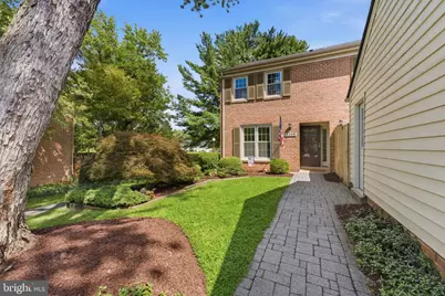 19359 Frenchton Place, Gaithersburg, MD 20886 - Photo 1