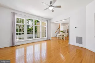 308 Barnside Pl, Rockville, MD 20850 - Photo 10