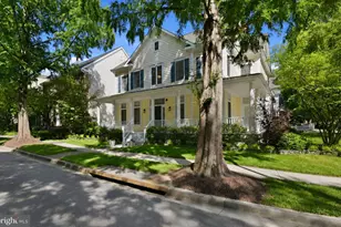 308 Barnside Pl, Rockville, MD 20850 - Photo 2