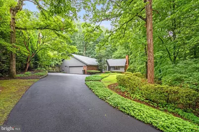 6800 Melody Lane, Bethesda, MD 20817 - Photo 2