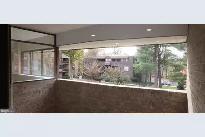 405 Christopher Avenue #40, Gaithersburg, MD 20879 - Photo 2