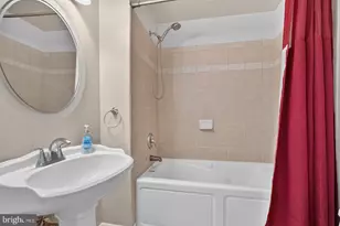 501 Hungerford Dr, Rockville, MD 20850 - Photo 28