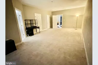12402 Falconbridge Drive, North Potomac, MD 20878 - Photo 6