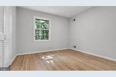7800 Seven Locks Road, Bethesda, MD 20817 - Photo 40