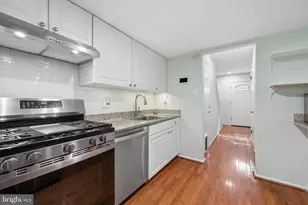 941 Paulsboro Dr, Rockville, MD 20850 - Photo 18