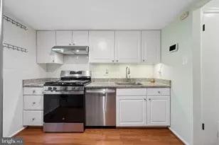 941 Paulsboro Dr, Rockville, MD 20850 - Photo 4