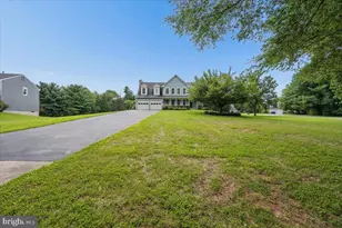 17225 General Custer Way, Poolesville, MD 20837 - Photo 86