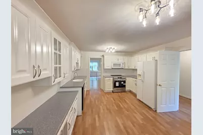 5814 Tudor Lane, Rockville, MD 20852 - Photo 6