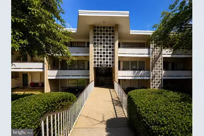 7559 Spring Lake Drive #7559-D2, Bethesda, MD 20817 - Photo 2