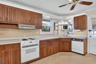 3131 Castleleigh Rd, Silver Spring, MD 20904 - Photo 12