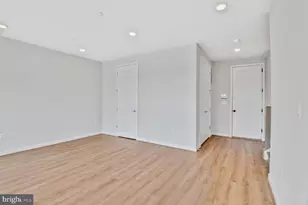 5933 Stonehenge Pl, North Bethesda, MD 20852 - Photo 6