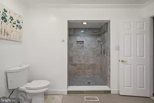 10600 Vantage Ct, Potomac, MD 20854 - Photo 50