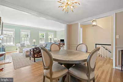 3581 Hamlet Place, Chevy Chase, MD 20815 - Photo 6