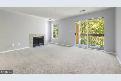 18502 Boysenberry Drive #156-74, Gaithersburg, MD 20879 - Photo 2
