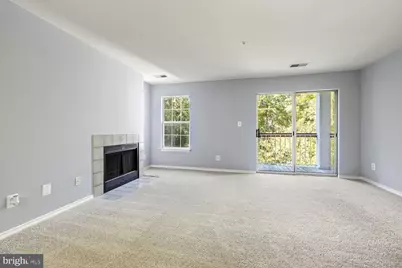 18502 Boysenberry Drive #156-74, Gaithersburg, MD 20879 - Photo 10