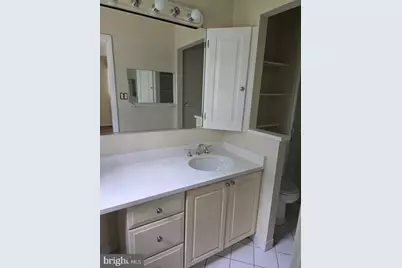 [Address not provided], Potomac, MD 20854 - Photo 18