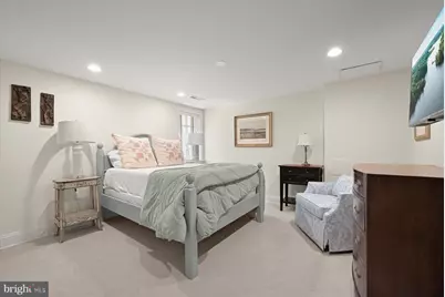 9019 Burdette Road, Bethesda, MD 20817 - Photo 32