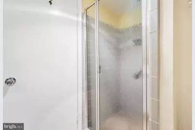 2100 Washington Avenue #9-B, Silver Spring, MD 20910 - Photo 24