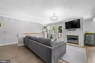 5801 Inman Park Cir, North Bethesda, MD 20852 - Photo 4