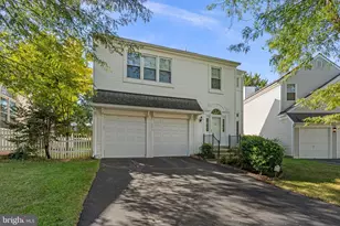 2212 Cherry Leaf Ln, Silver Spring, MD 20906 - Photo 2