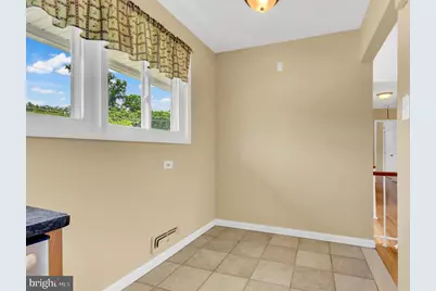 10228 Farnham Drive, Bethesda, MD 20814 - Photo 16