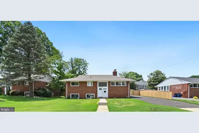 10228 Farnham Drive, Bethesda, MD 20814 - Photo 4