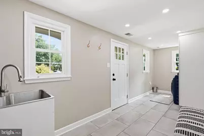 118 Upshire Circle, Gaithersburg, MD 20878 - Photo 24