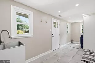118 Upshire Cir, Gaithersburg, MD 20878 - Photo 24