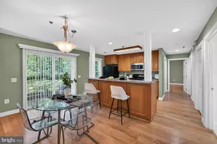 9743 Winery Ct, Gaithersburg, MD 20879 - Photo 12