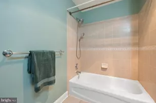 9743 Winery Ct, Gaithersburg, MD 20879 - Photo 18