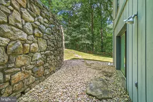 14225 Poplar Hill Rd, Germantown, MD 20874 - Photo 38