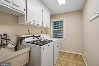 12207 Devilwood Drive, Potomac, MD 20854 - Photo 18