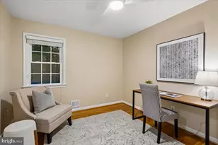 12207 Devilwood Dr, Potomac, MD 20854 - Photo 16