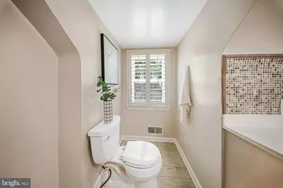 9920 Capitol View Avenue, Silver Spring, MD 20910 - Photo 34
