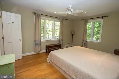 5628 Knollwood Road, Bethesda, MD 20816 - Photo 12