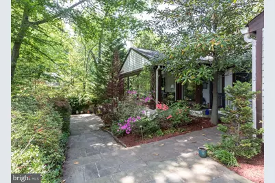 5628 Knollwood Road, Bethesda, MD 20816 - Photo 1