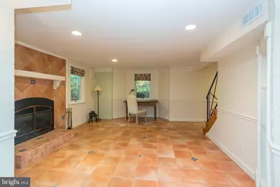 5628 Knollwood Road, Bethesda, MD 20816 - Photo 4