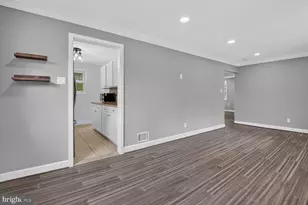708 First St, Rockville, MD 20851 - Photo 2