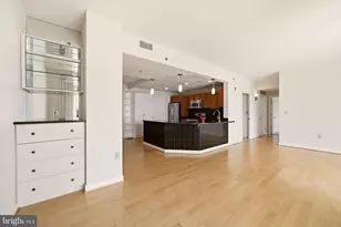 5750 Bou Ave, Rockville, MD 20852 - Photo 10