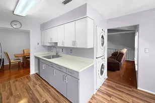 13247 Meander Cove Dr, Germantown, MD 20874 - Photo 10