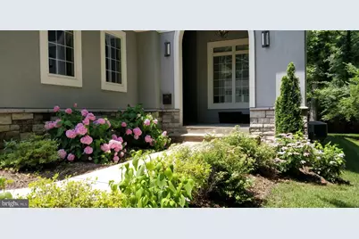 9814 Fernwood Road, Bethesda, MD 20817 - Photo 2