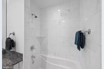 6820 Wisconsin Avenue #7006, Bethesda, MD 20815 - Photo 20