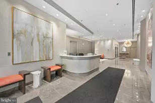 6820 Wisconsin Ave, Bethesda, MD 20815 - Photo 32